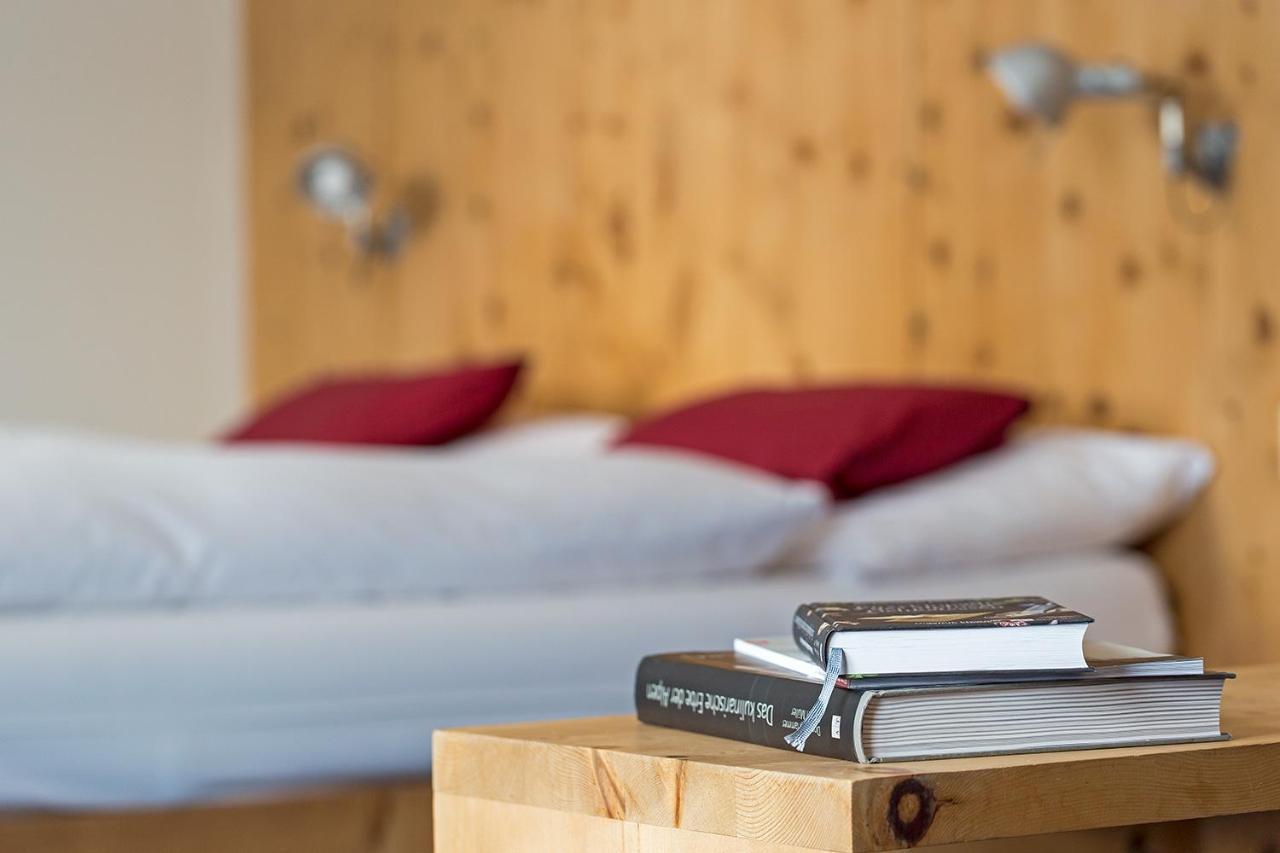 Hotel Castell Zuoz Room photo